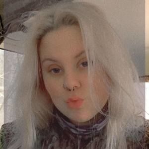 Meet your Posher, Billie